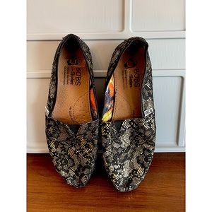 Gold & Black Sparkle Flats